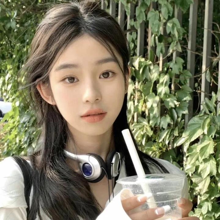 月满云知